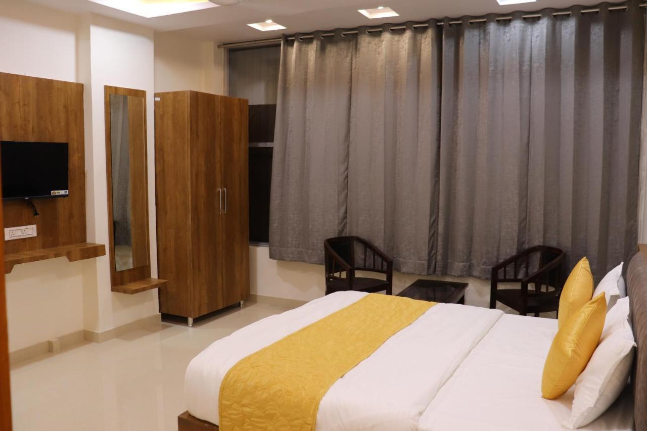 Hotel Jmb Dzsódhpur Kültér fotó