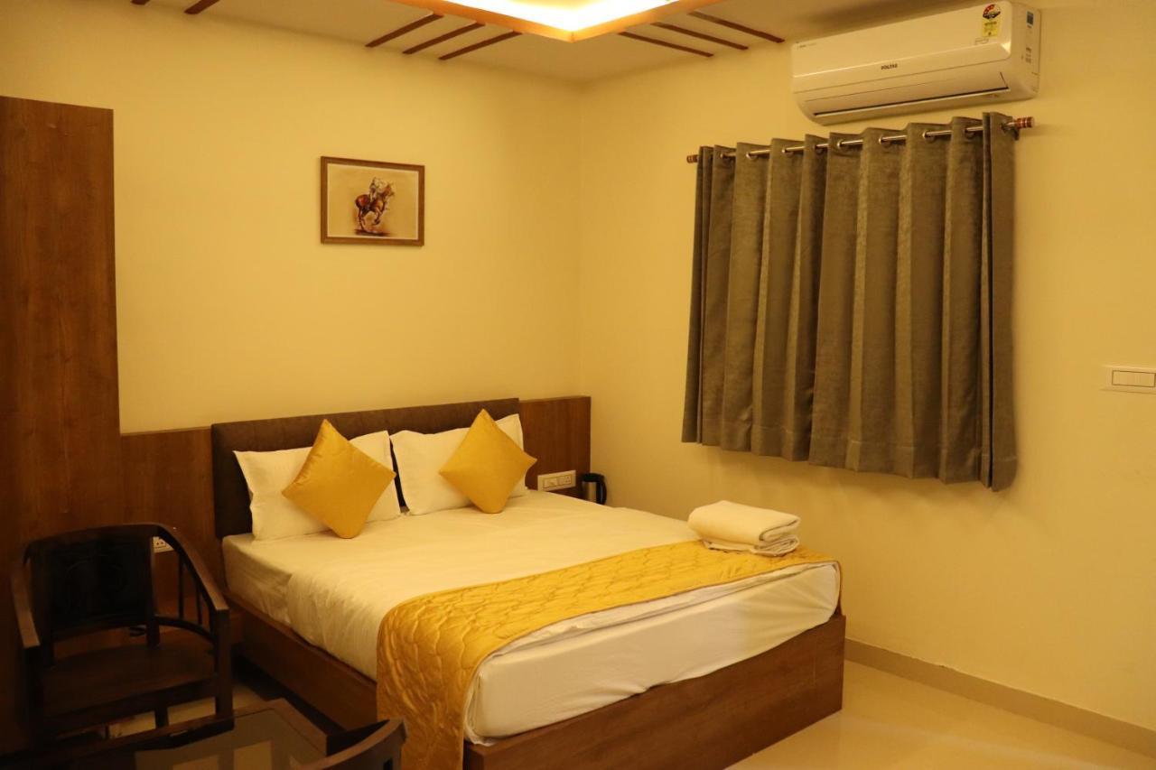 Hotel Jmb Dzsódhpur Kültér fotó